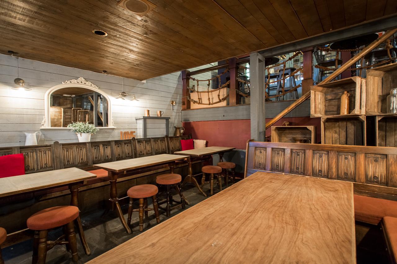 פלימות' Pub On The Hoe מראה חיצוני תמונה